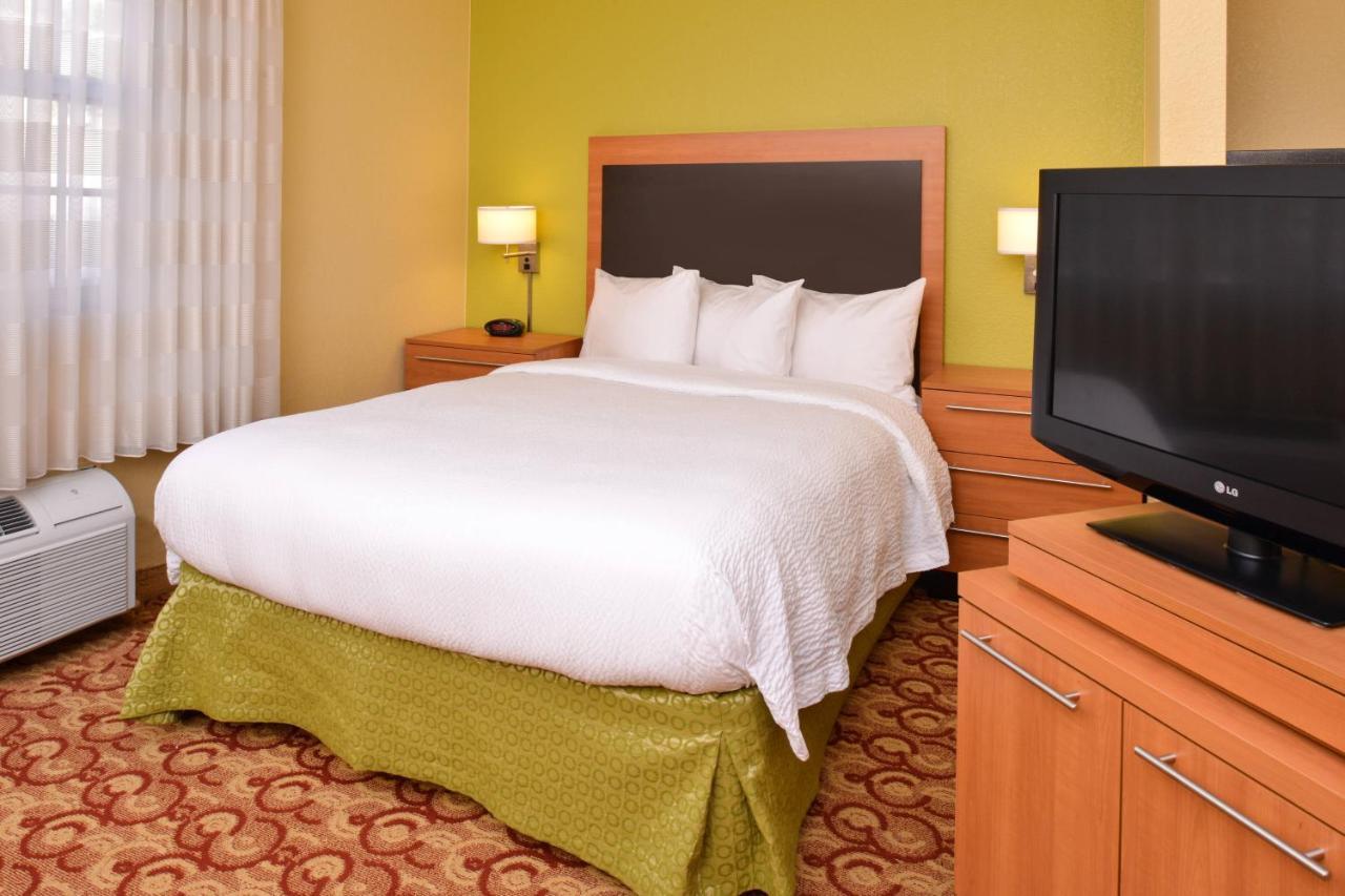 Candlewood Suites Miami Lakes By Ihg מראה חיצוני תמונה