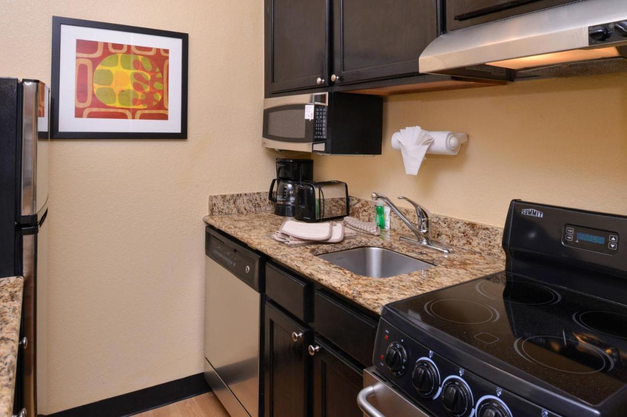 Candlewood Suites Miami Lakes By Ihg מראה חיצוני תמונה